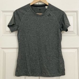 Adidas Climalite Tee size XS excellent used condition like new